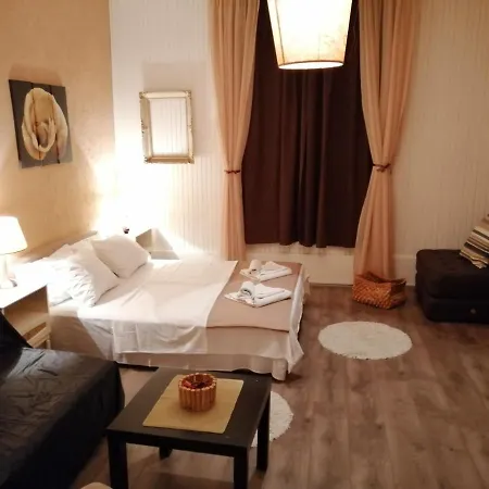 Garden Apartment